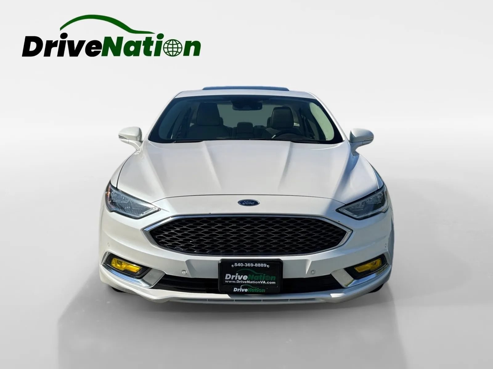 Used 2017 Ford Fusion Platinum FWD image 2