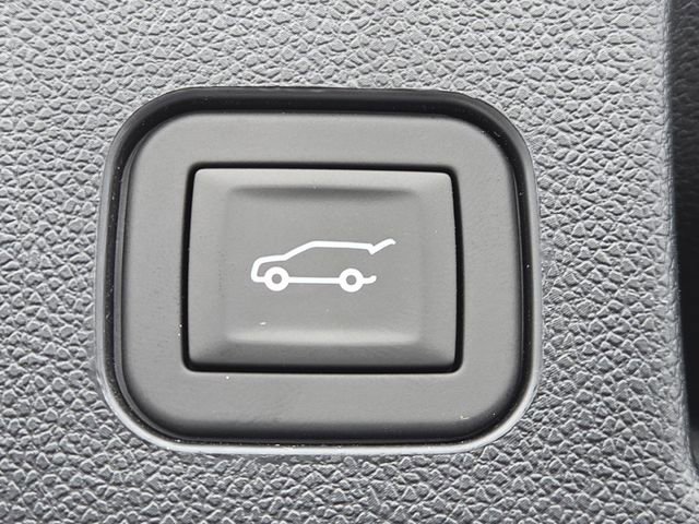 New 2026 Chevrolet Equinox EV RS image 5