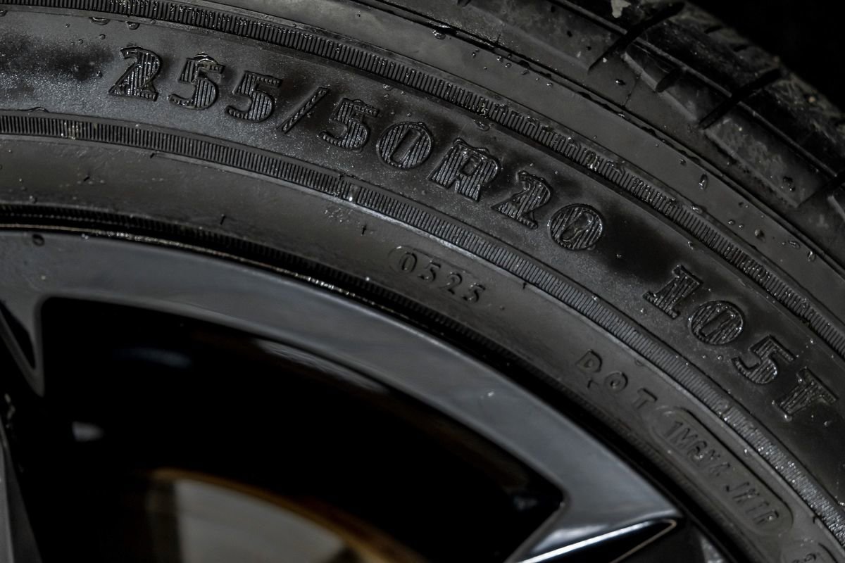 Used 2023 Volkswagen Atlas SEL R-Line image 67