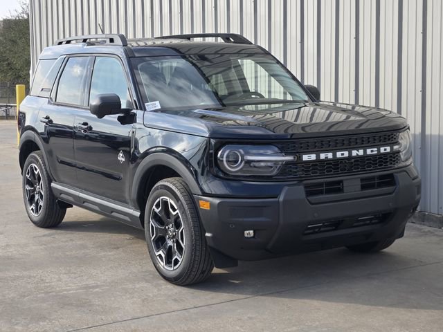 New 2025 Ford Bronco Sport Outer Banks w/ Outer Banks Tech Package+ image 2