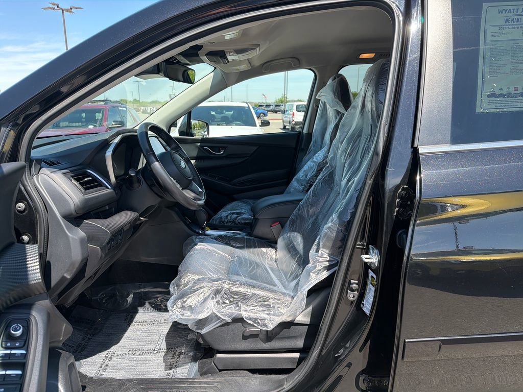 Used 2023 Subaru Ascent Premium w/ Convenience Package AWD/4WD image 14