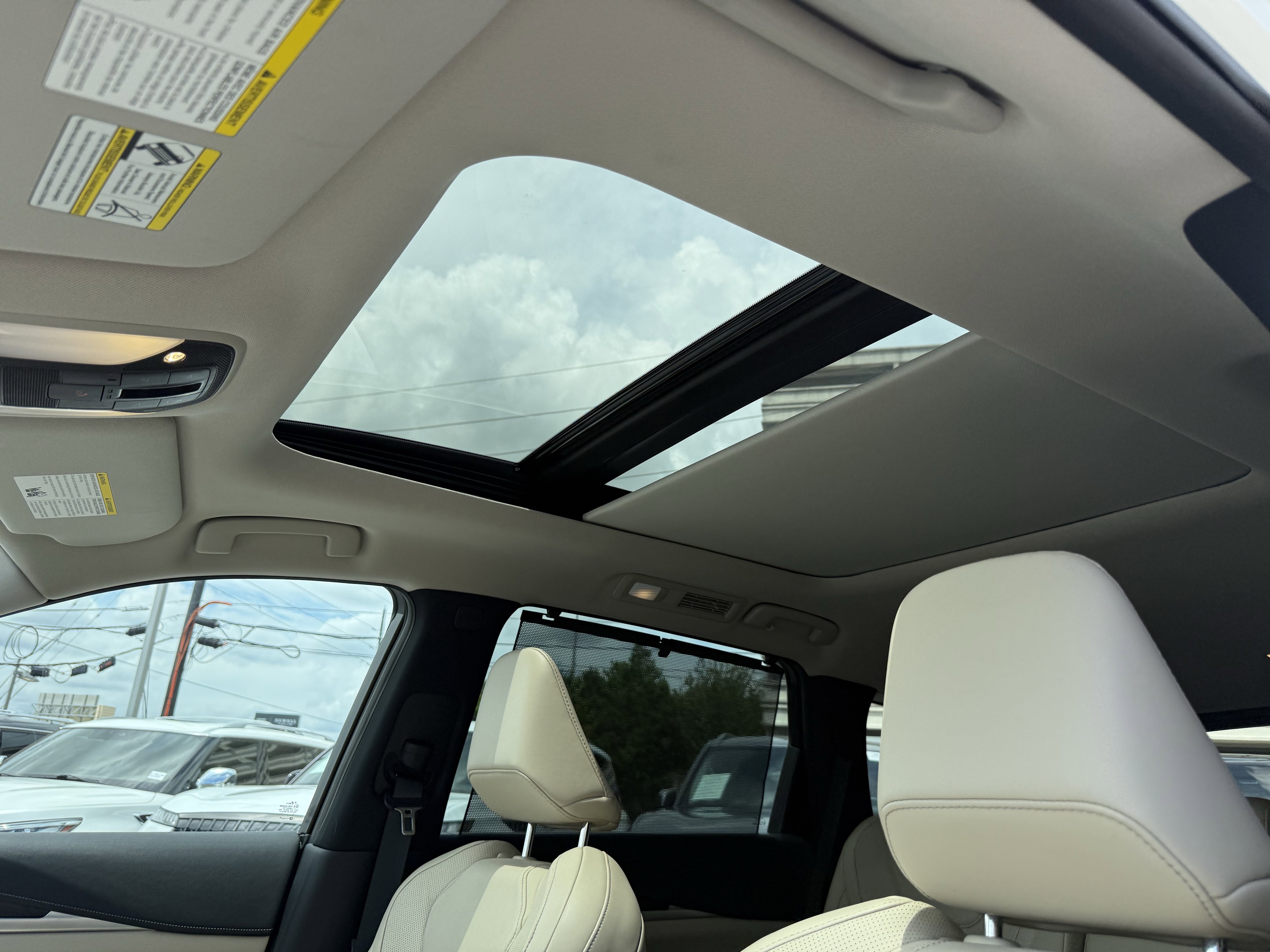 Certified 2023 INFINITI QX60 Sensory w/ Vision Package AWD/4WD image 14