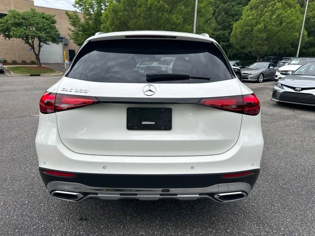Certified 2025 Mercedes-Benz GLC 300 image 6