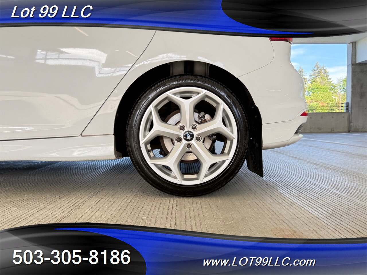 Used 2013 Ford Focus ST FWD image 23
