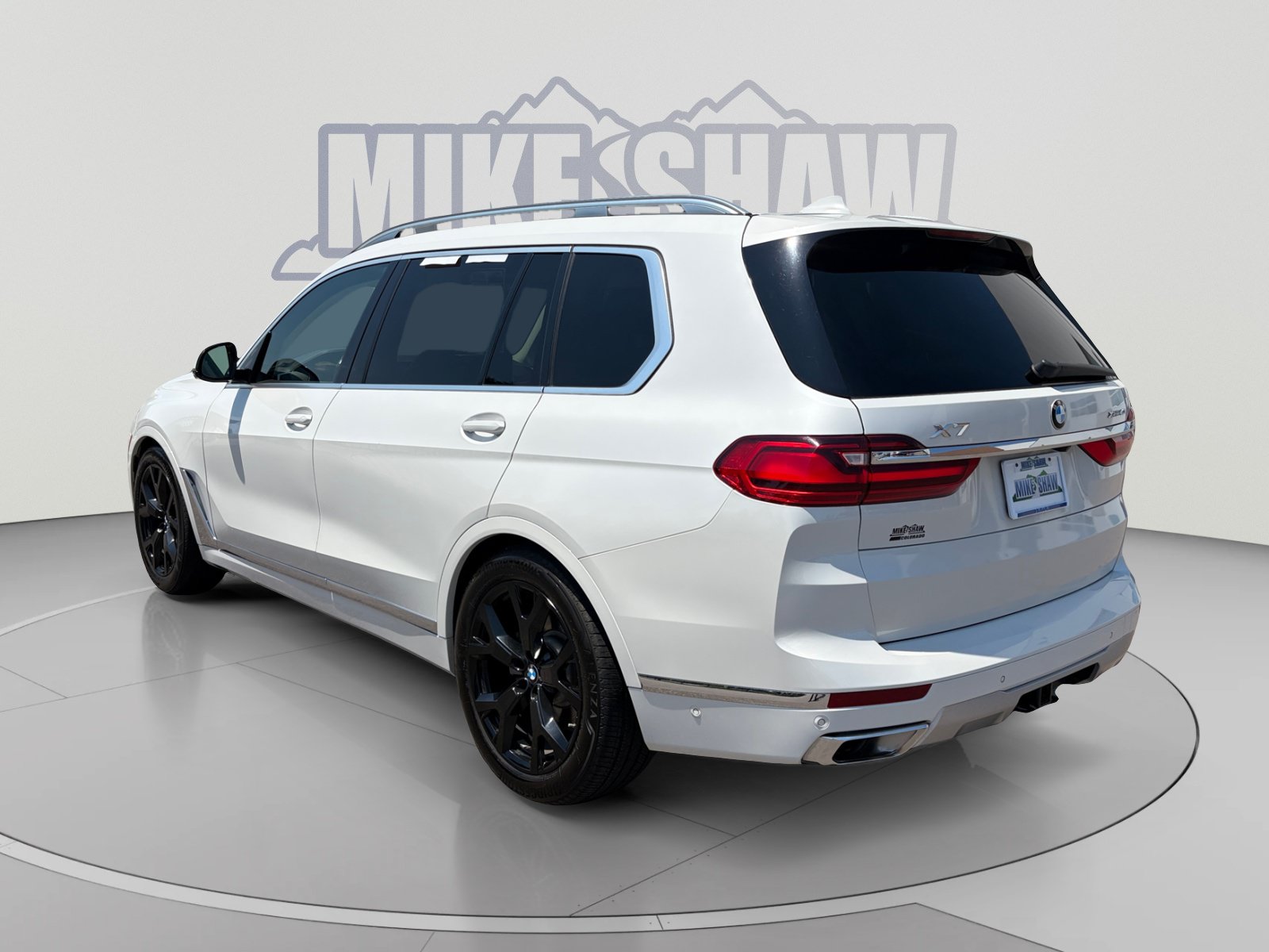 Used 2019 BMW X7 xDrive40i w/ Cold Weather Package AWD/4WD image 3