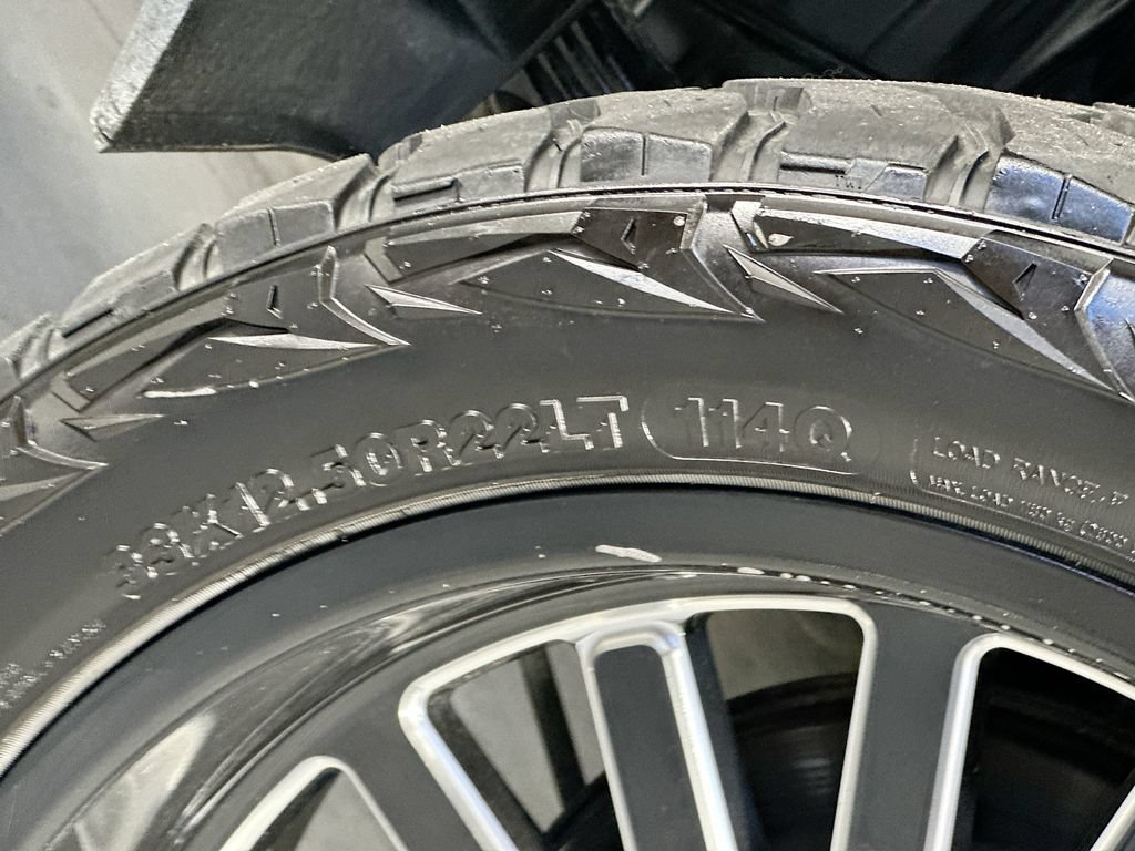Used 2019 Chevrolet Silverado 2500 LTZ w/ Duramax Plus Package AWD/4WD image 33