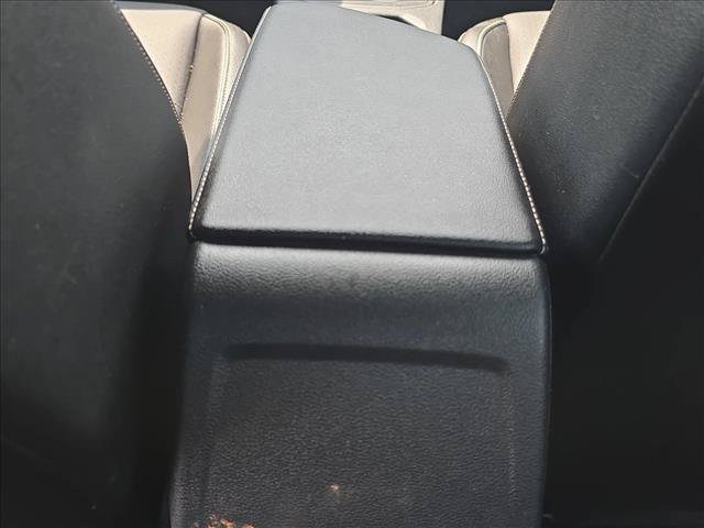Used 2023 Volkswagen Jetta SE FWD image 19