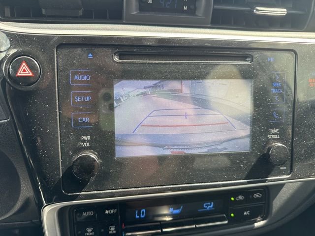 Used 2018 Toyota Corolla LE FWD image 24