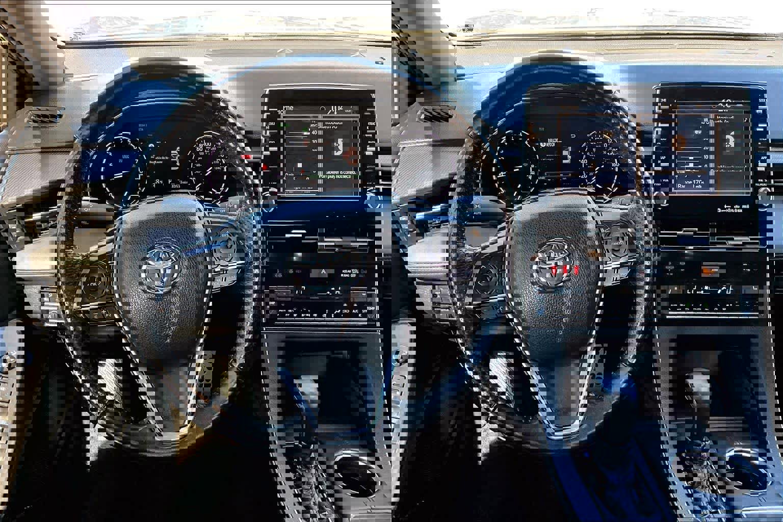 Used 2019 Toyota Avalon XSE image 6