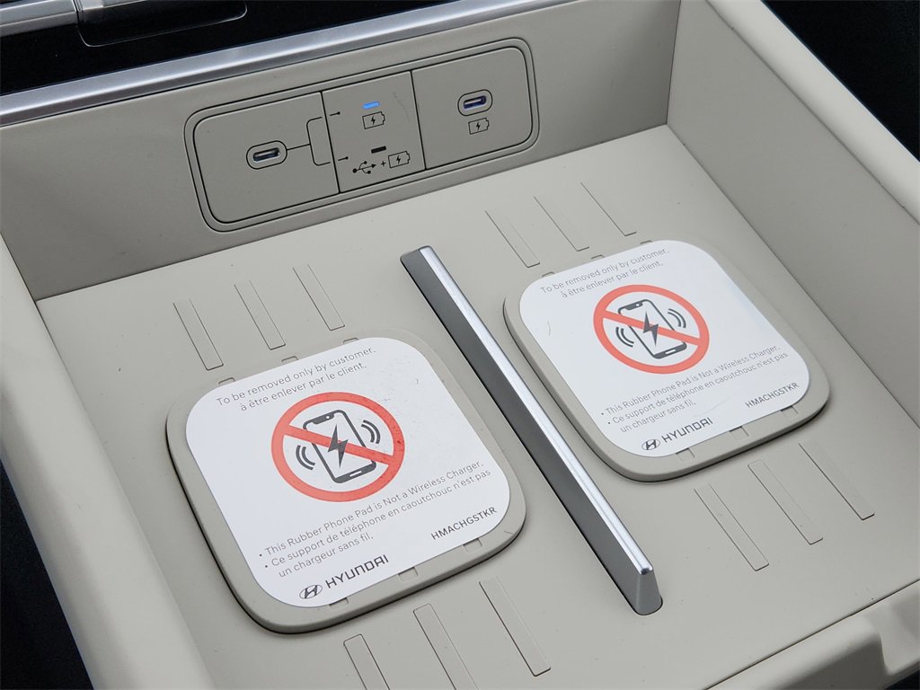 New 2026 Hyundai Santa Fe SE image 32