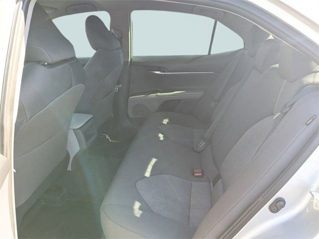 Used 2022 Toyota Camry LE image 12