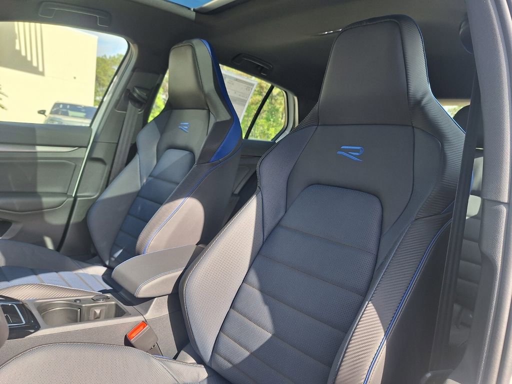 New 2026 Volkswagen Golf image 11