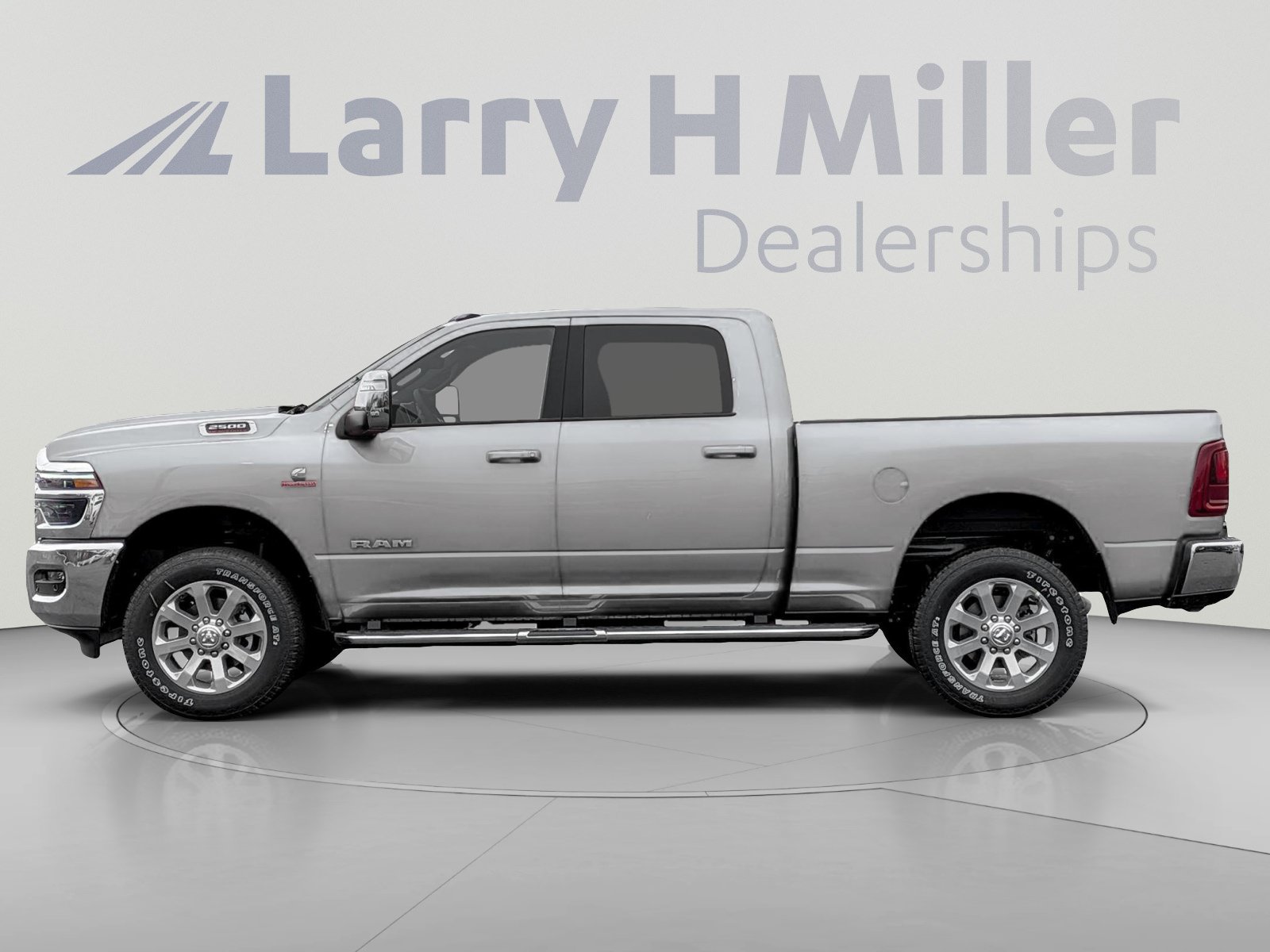 New 2027 RAM 2500 Laramie AWD/4WD image 2