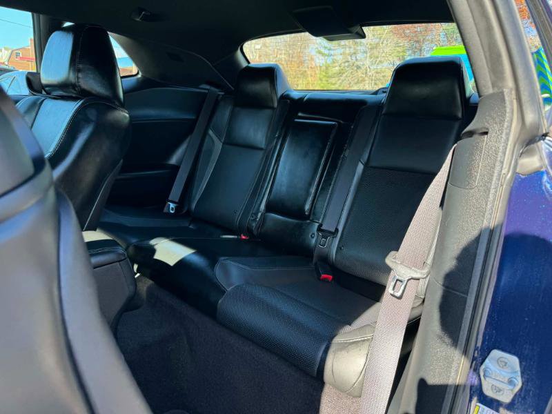 Used 2017 Dodge Challenger SXT Plus image 11