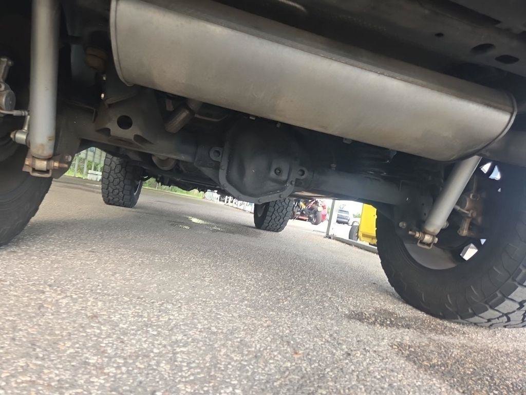 Used 2019 Jeep Wrangler Unlimited Sahara AWD/4WD image 19