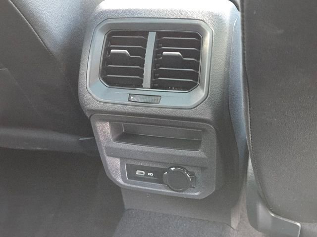 Used 2021 Volkswagen Tiguan SE R-Line image 18