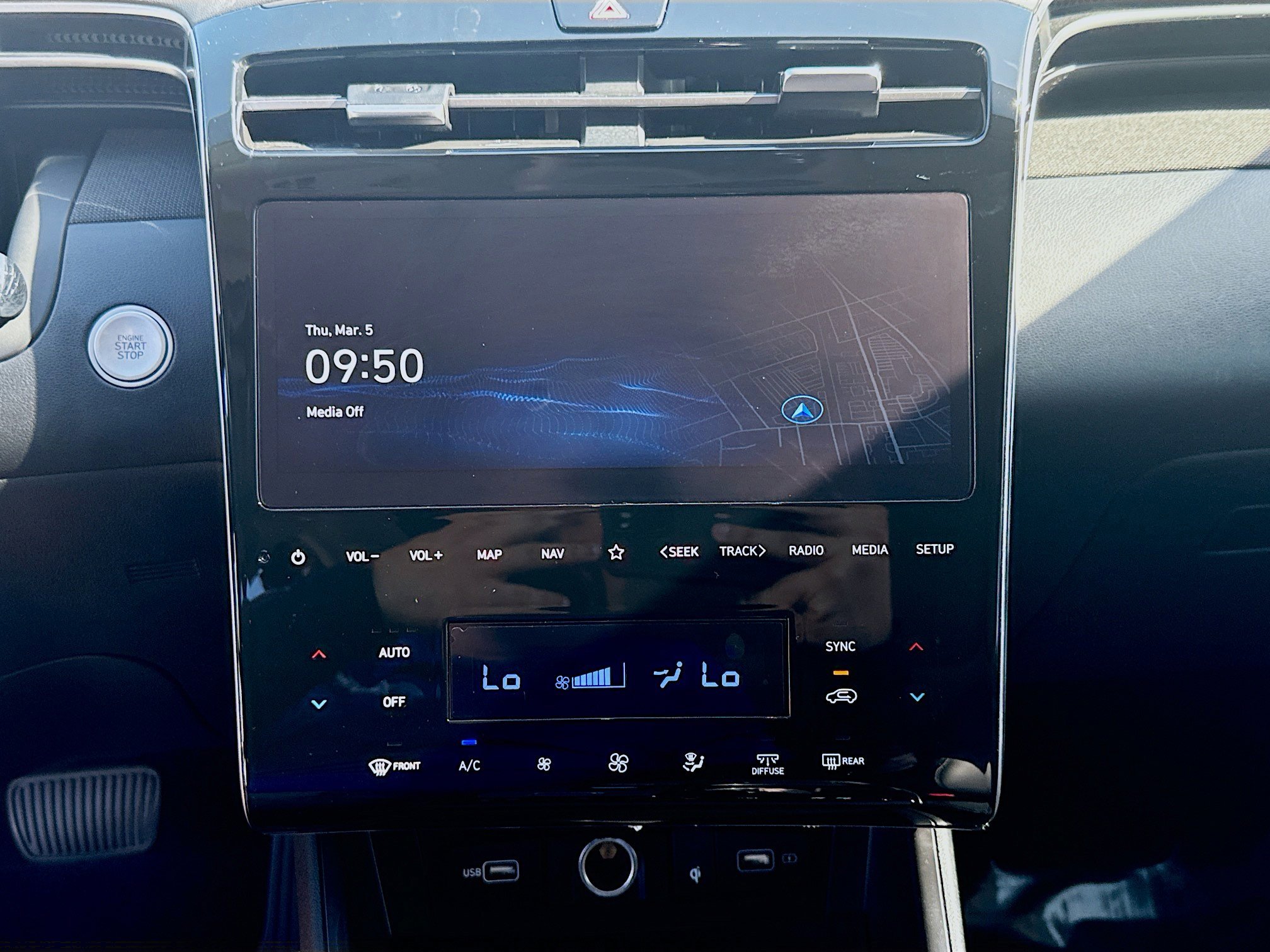 Used 2024 Hyundai Tucson Limited image 10