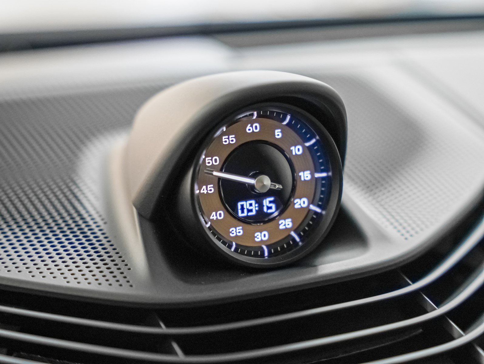 New 2026 Porsche Taycan Turbo S image 23