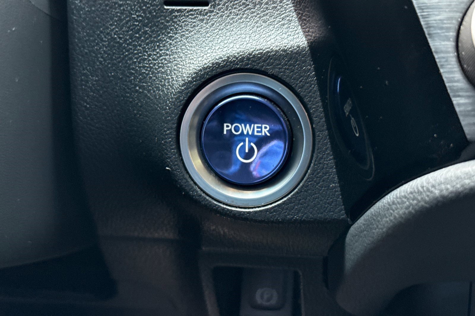 Used 2022 Lexus ES 300h w/ Premium Package image 33