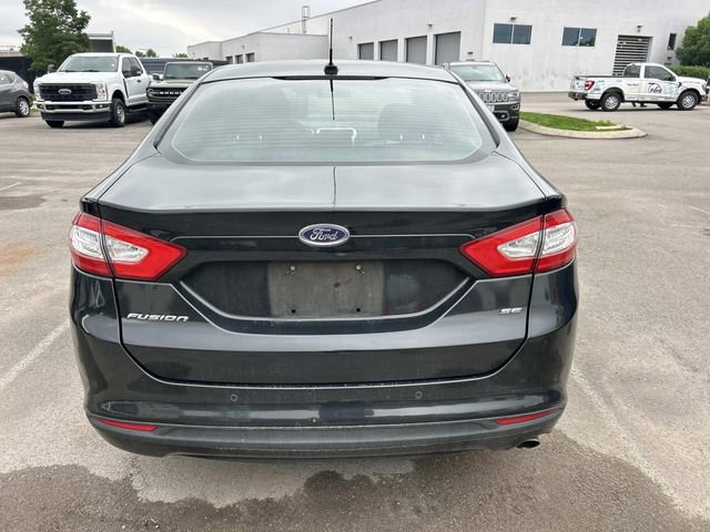 Used 2014 Ford Fusion SE FWD image 5