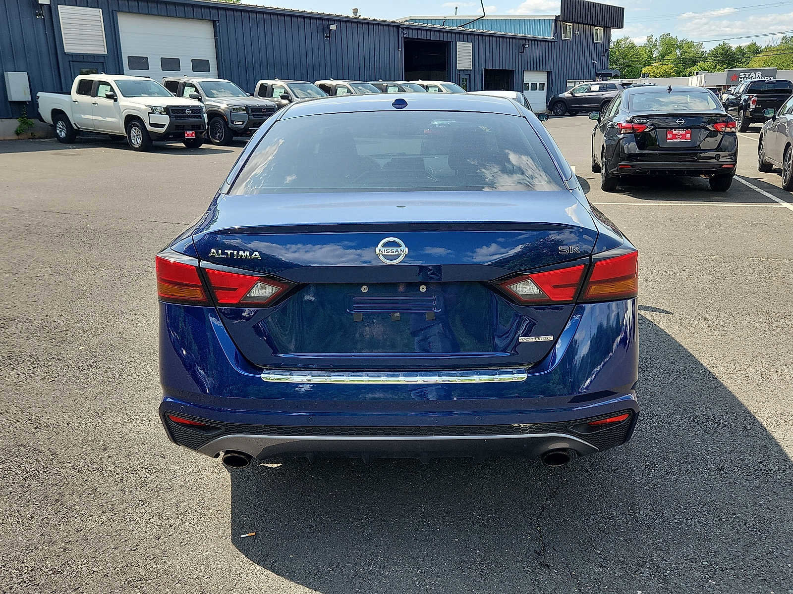 Used 2022 Nissan Altima 2.0 SR image 5