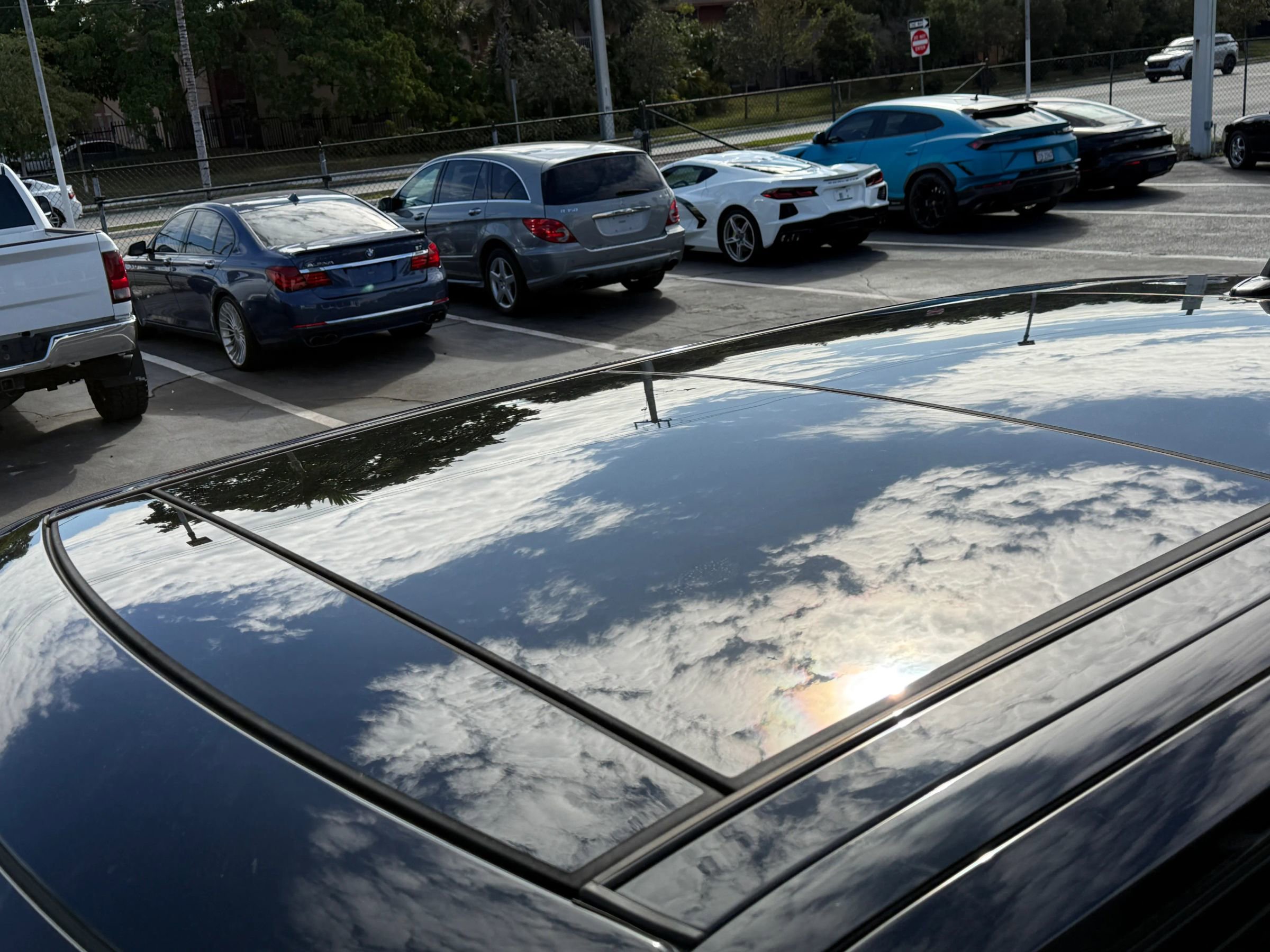 Used 2016 Land Rover Range Rover HSE image 15