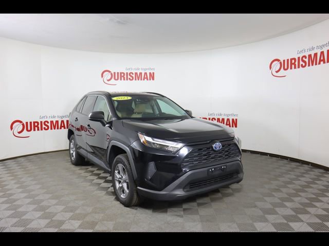 Used 2023 Toyota RAV4 LE image 16