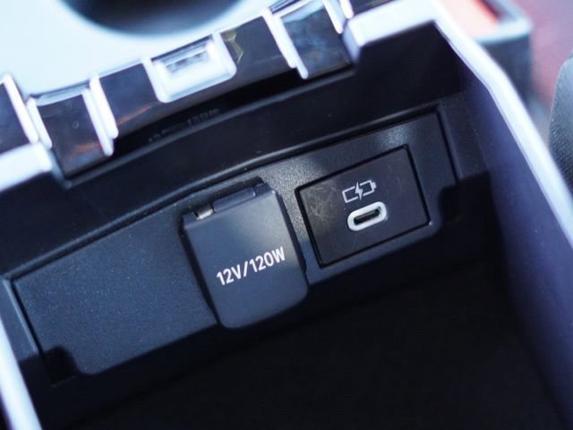 Used 2024 Toyota Corolla SE image 29