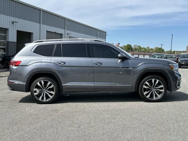 Used 2022 Volkswagen Atlas SEL Premium image 12