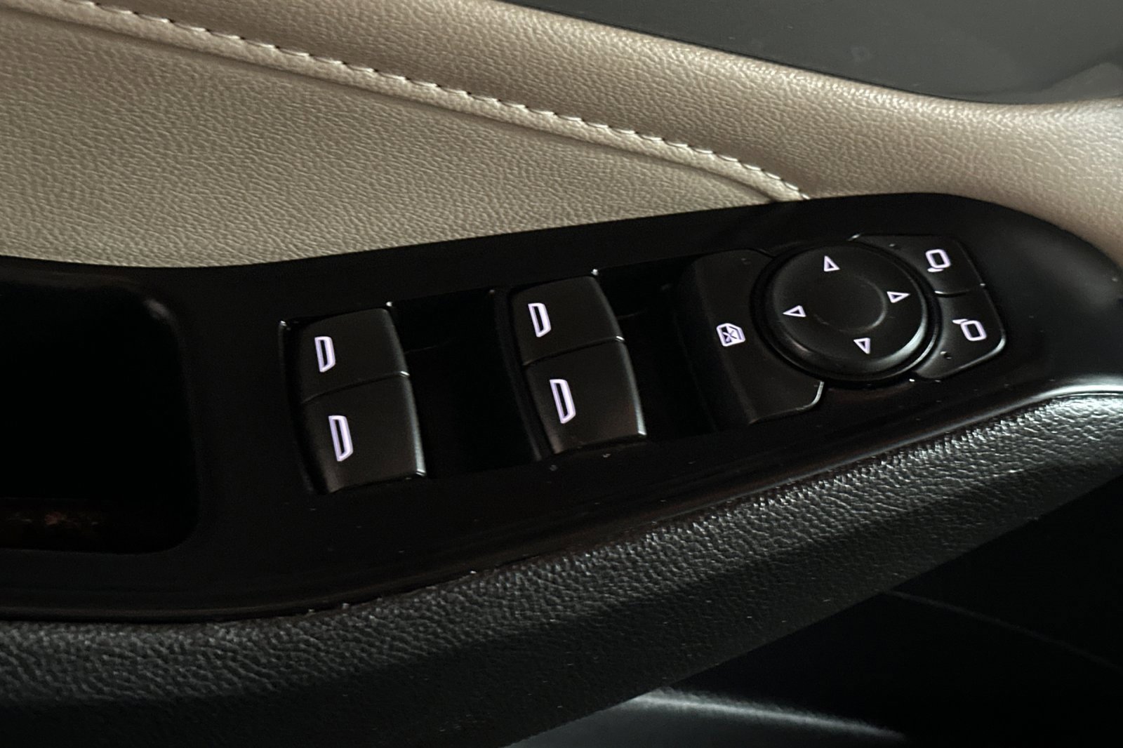 Certified 2022 Chevrolet Traverse LS image 12