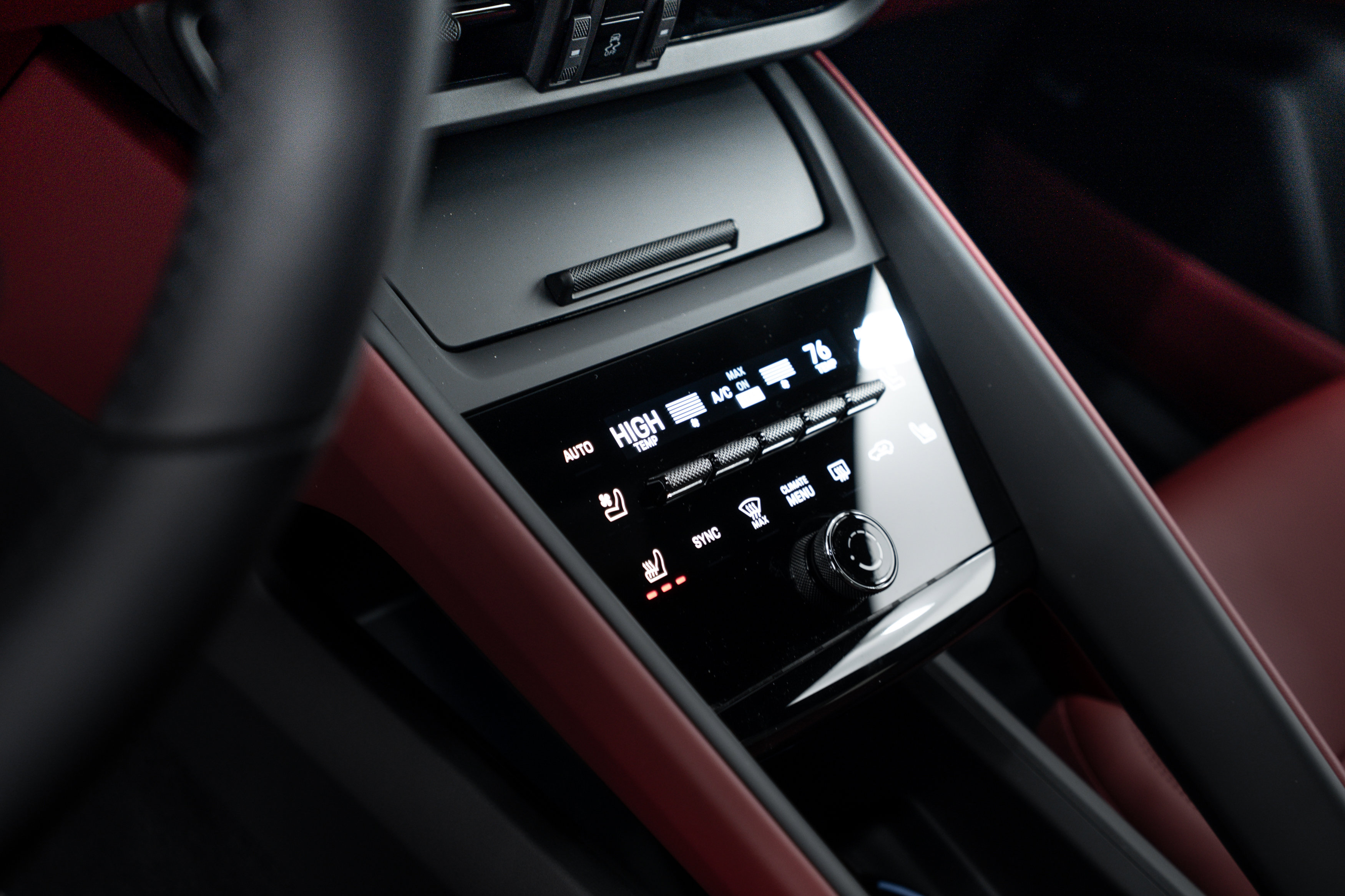 New 2025 Porsche Macan 4S Electric image 16