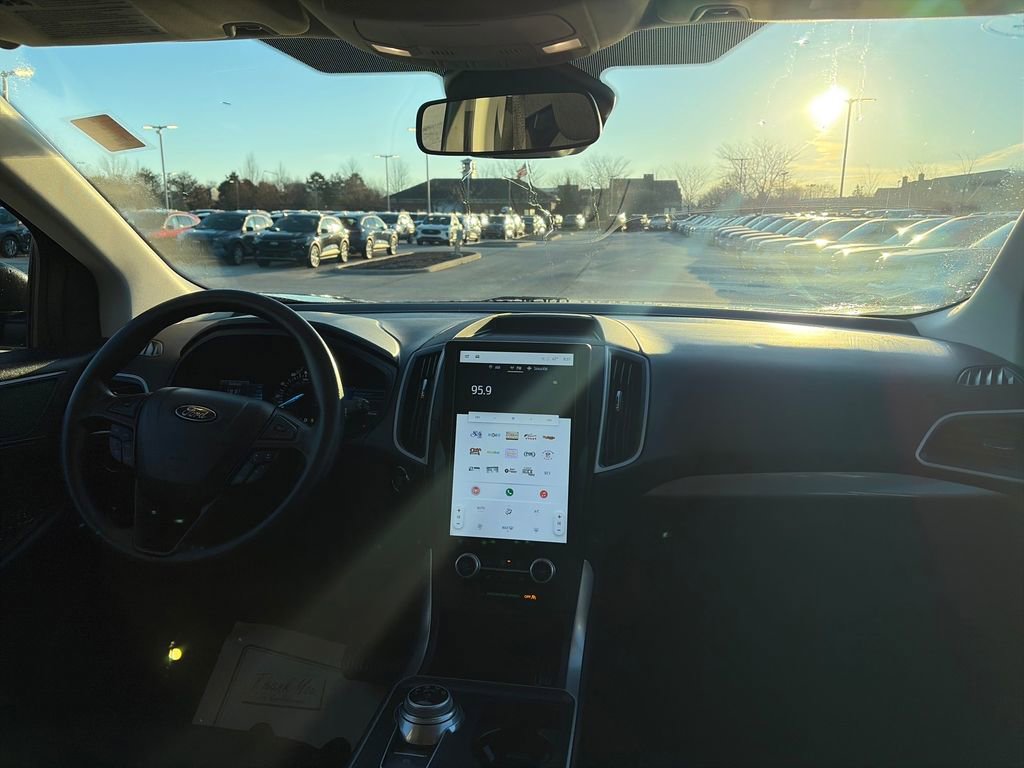 Used 2023 Ford Edge SE AWD/4WD image 33