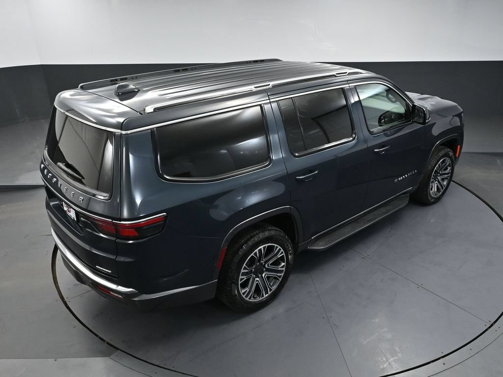 Used 2022 Jeep Wagoneer Series III AWD/4WD image 59