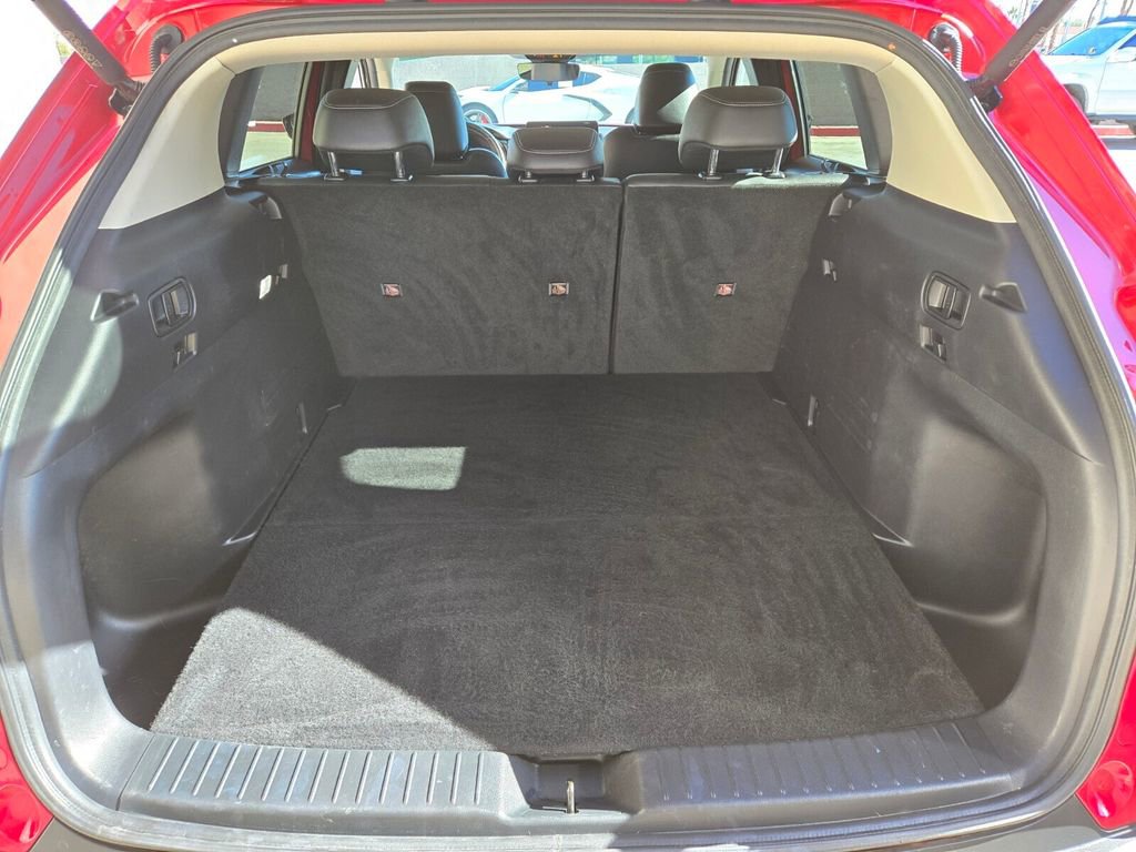 Used 2023 MAZDA CX-50 2.5 S w/ Cargo Package image 18