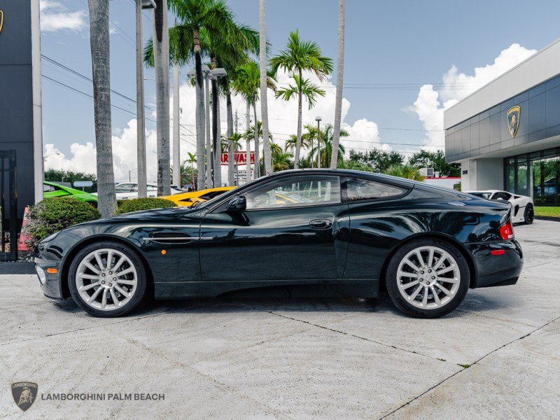 Used 2003 Aston Martin Vanquish RWD image 2