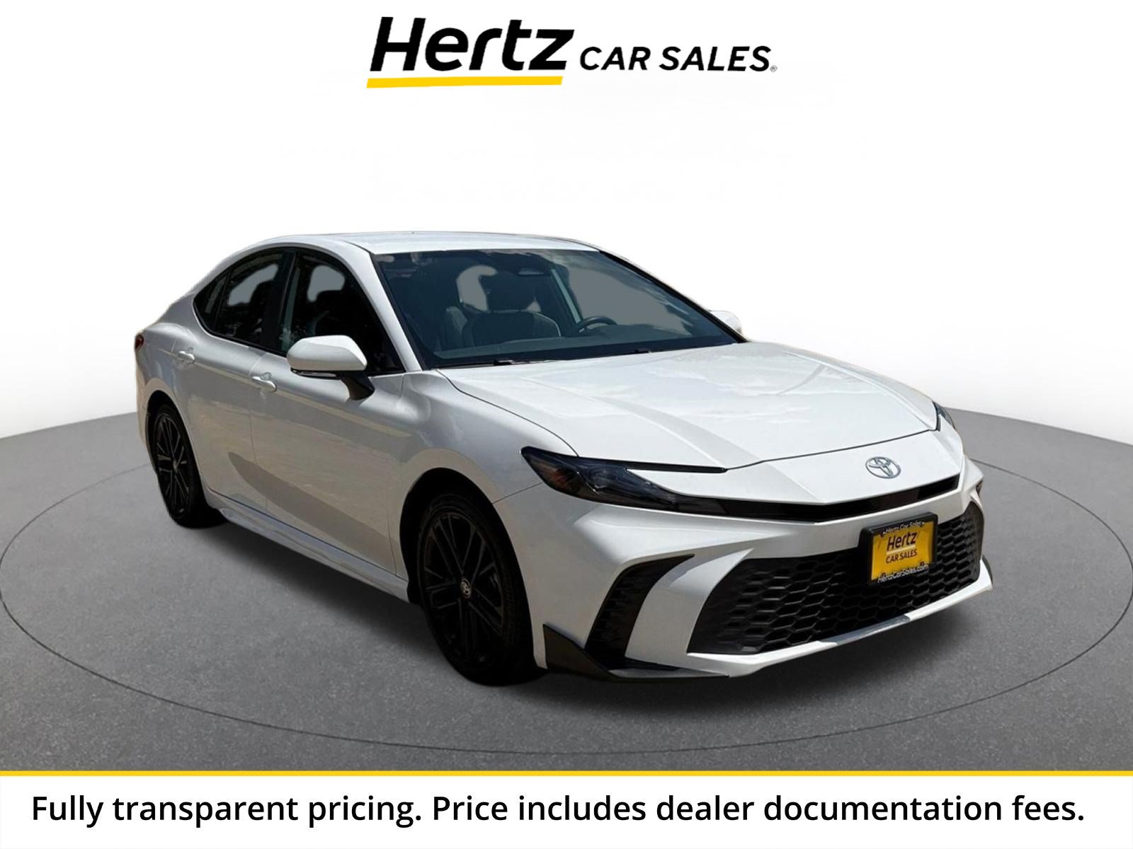 Used 2026 Toyota Camry SE FWD image 1