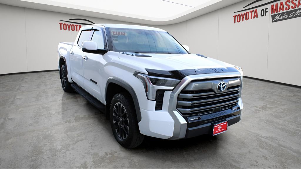 Used 2024 Toyota Tundra Limited AWD/4WD image 6
