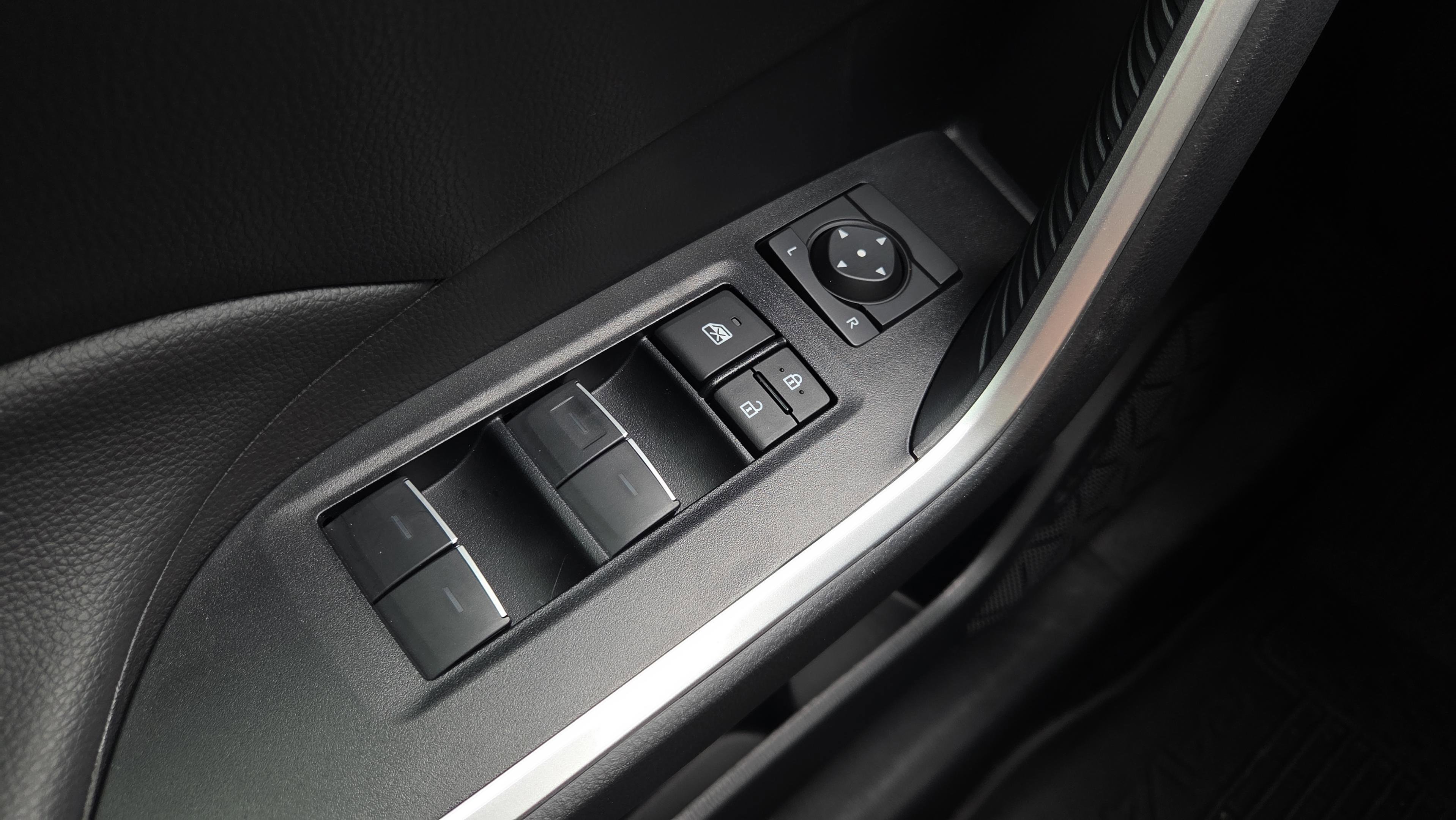 Certified 2025 Toyota RAV4 XLE image 18