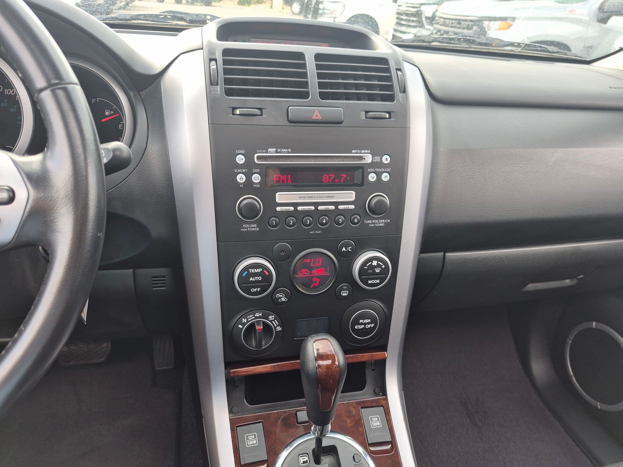 Used 2008 Suzuki Grand Vitara Luxury AWD/4WD image 24