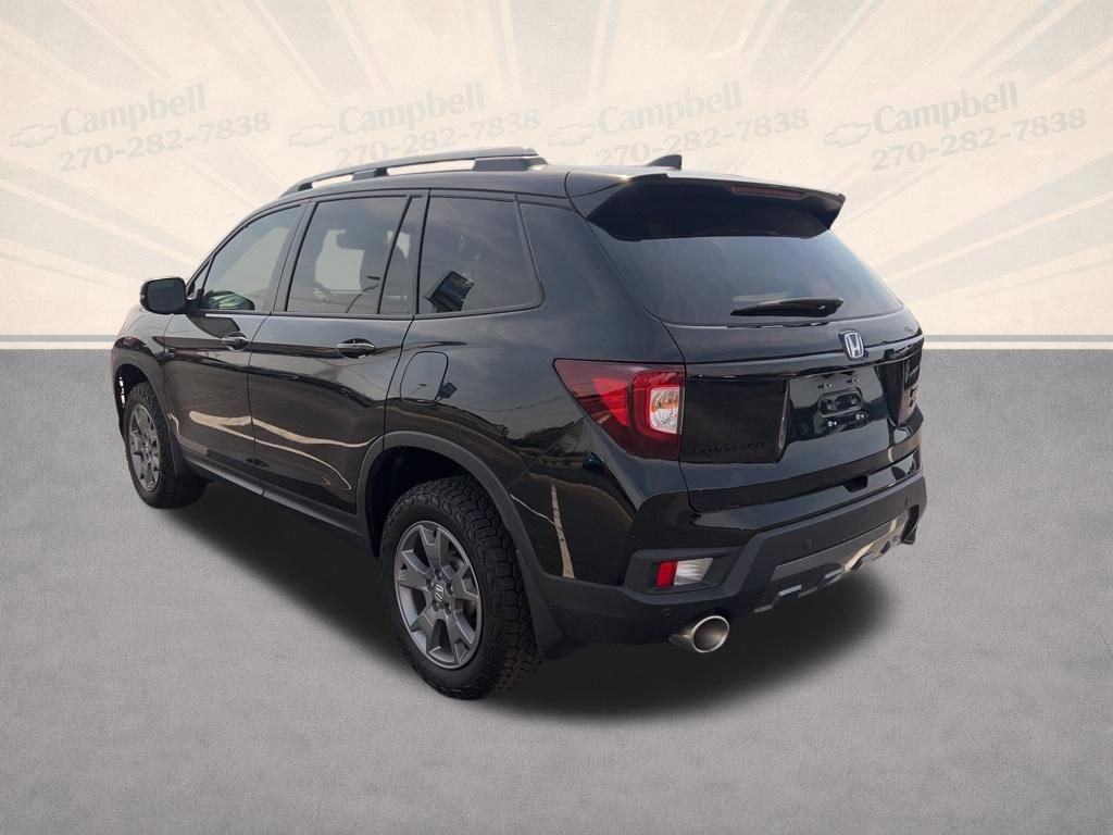 Used 2025 Honda Passport TrailSport image 7