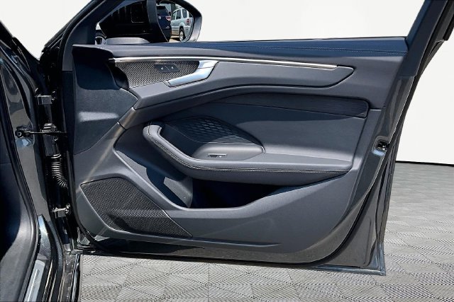 New 2026 Audi A6 Premium Plus AWD/4WD image 19