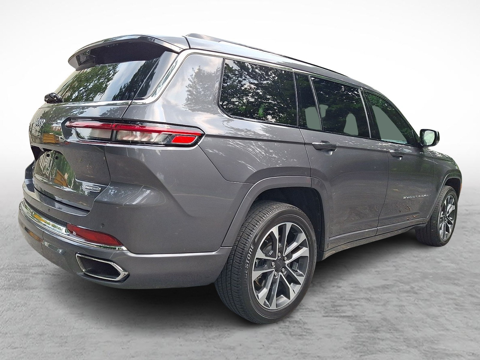 Used 2021 Jeep Grand Cherokee L Overland w/ Luxury Tech Group IV AWD/4WD image 6