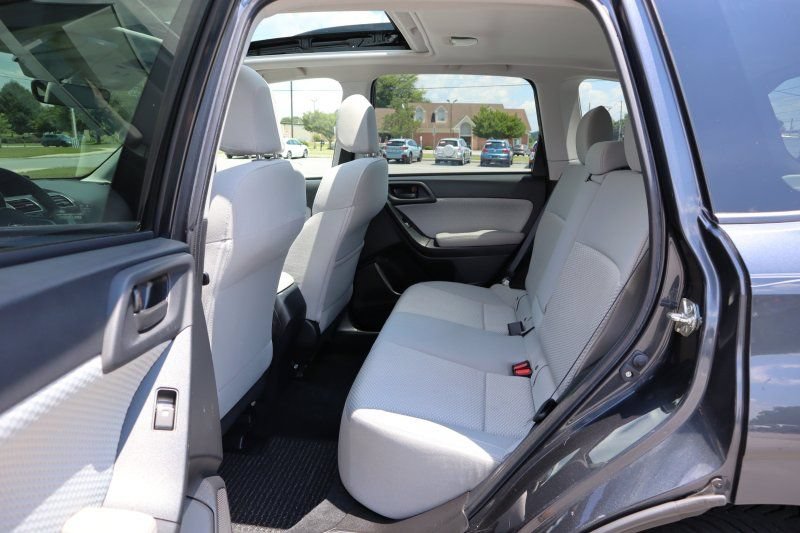 Used 2018 Subaru Forester 2.5i Premium AWD/4WD image 15