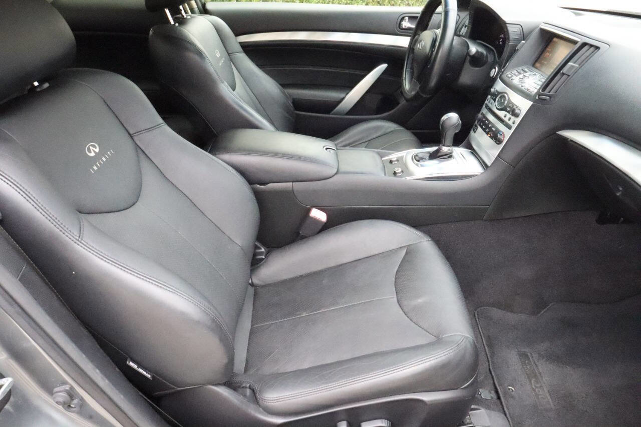 Used 2014 INFINITI Q60 Journey w/ Premium Package image 8