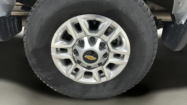 Used 2025 Chevrolet Silverado 2500 LT w/ Safety Package AWD/4WD image 37
