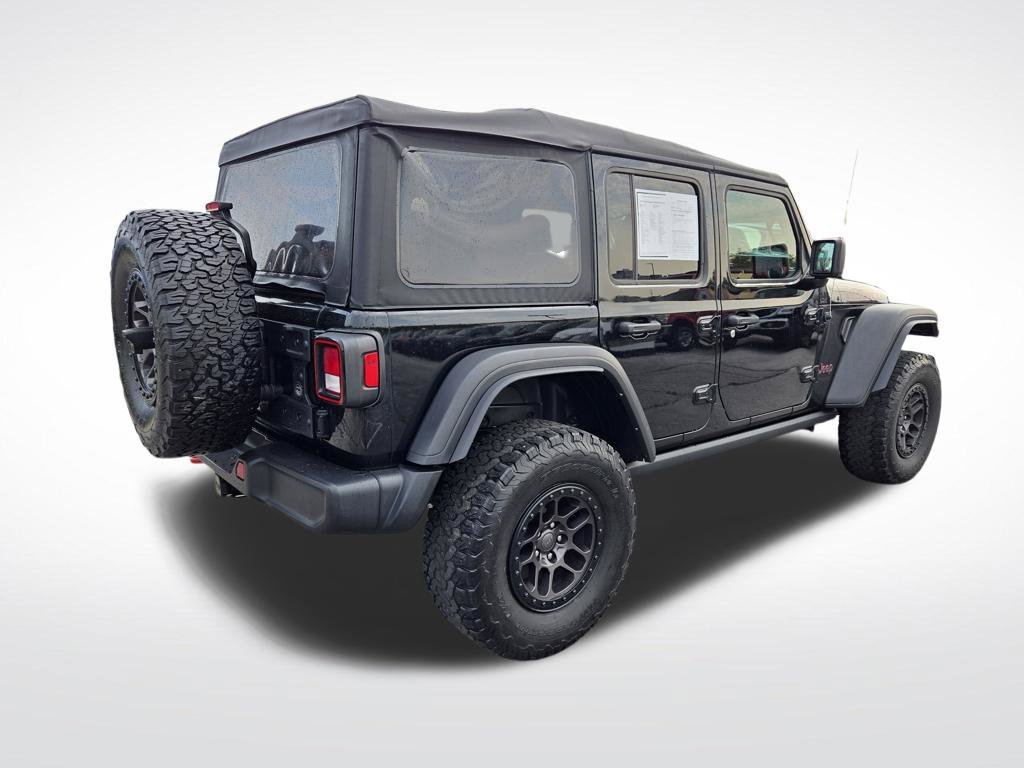 Used 2022 Jeep Wrangler Unlimited Rubicon w/ Xtreme Recon 35" Tire Package AWD/4WD image 3