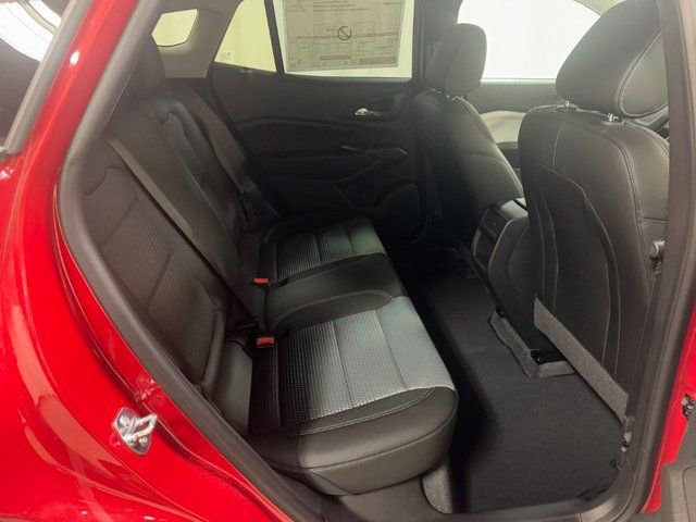 New 2026 Chevrolet Trax LT w/ Driver Confidence Package image 33