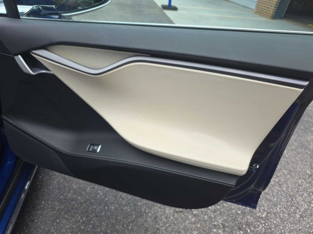 Used 2021 Tesla Model S Long Range image 30