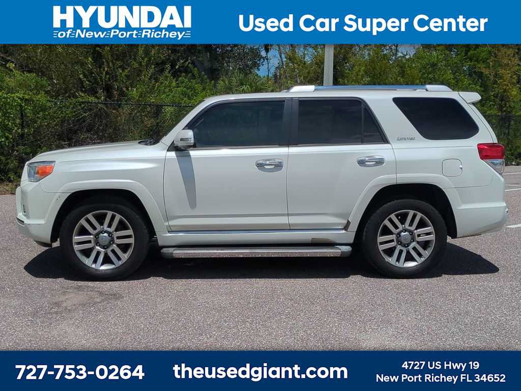 Used 2010 Toyota 4Runner Limited RWD image 2