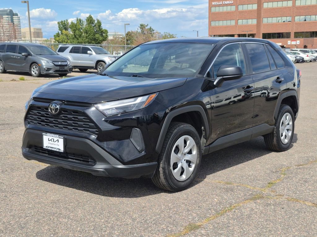 Used 2024 Toyota RAV4 LE image 4